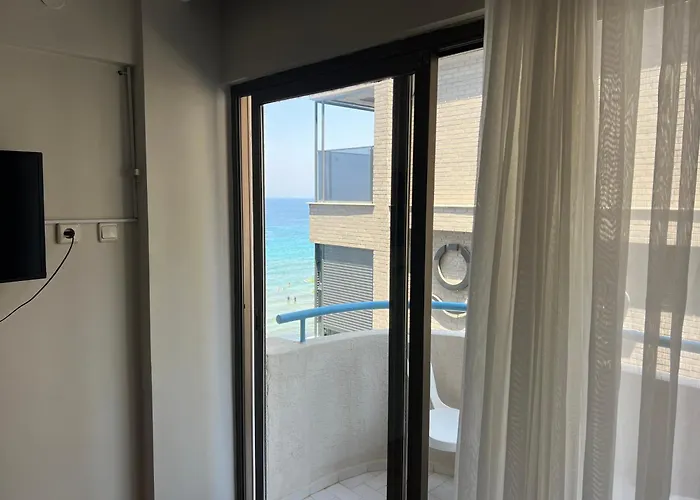 Otel Sergent Gokcealan